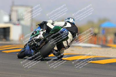 media/Oct-08-2022-SoCal Trackdays (Sat) [[1fc3beec89]]/Turn 16 (125pm)/